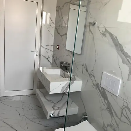 Armela 公寓式酒店 *